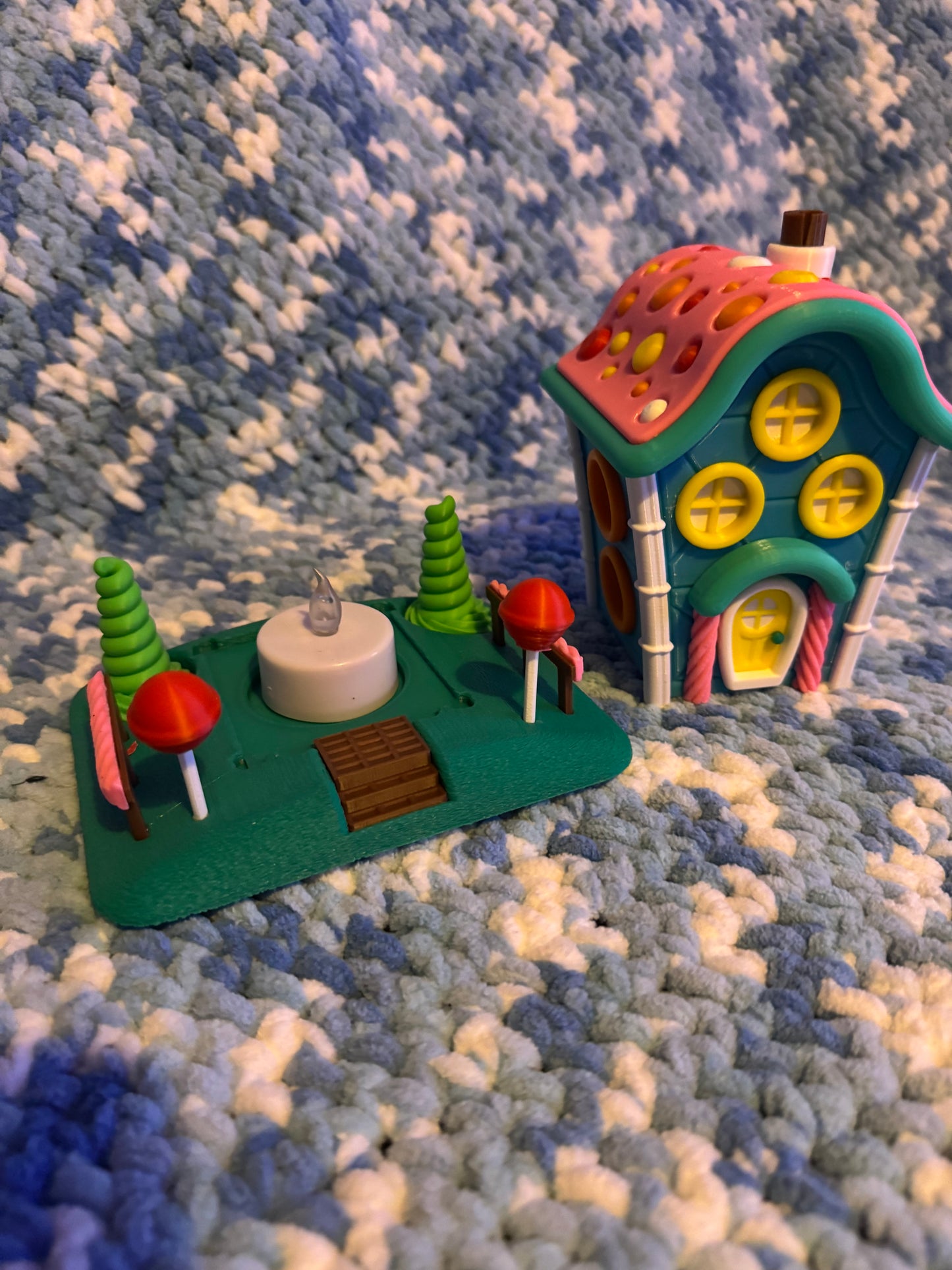 Sweet house night light