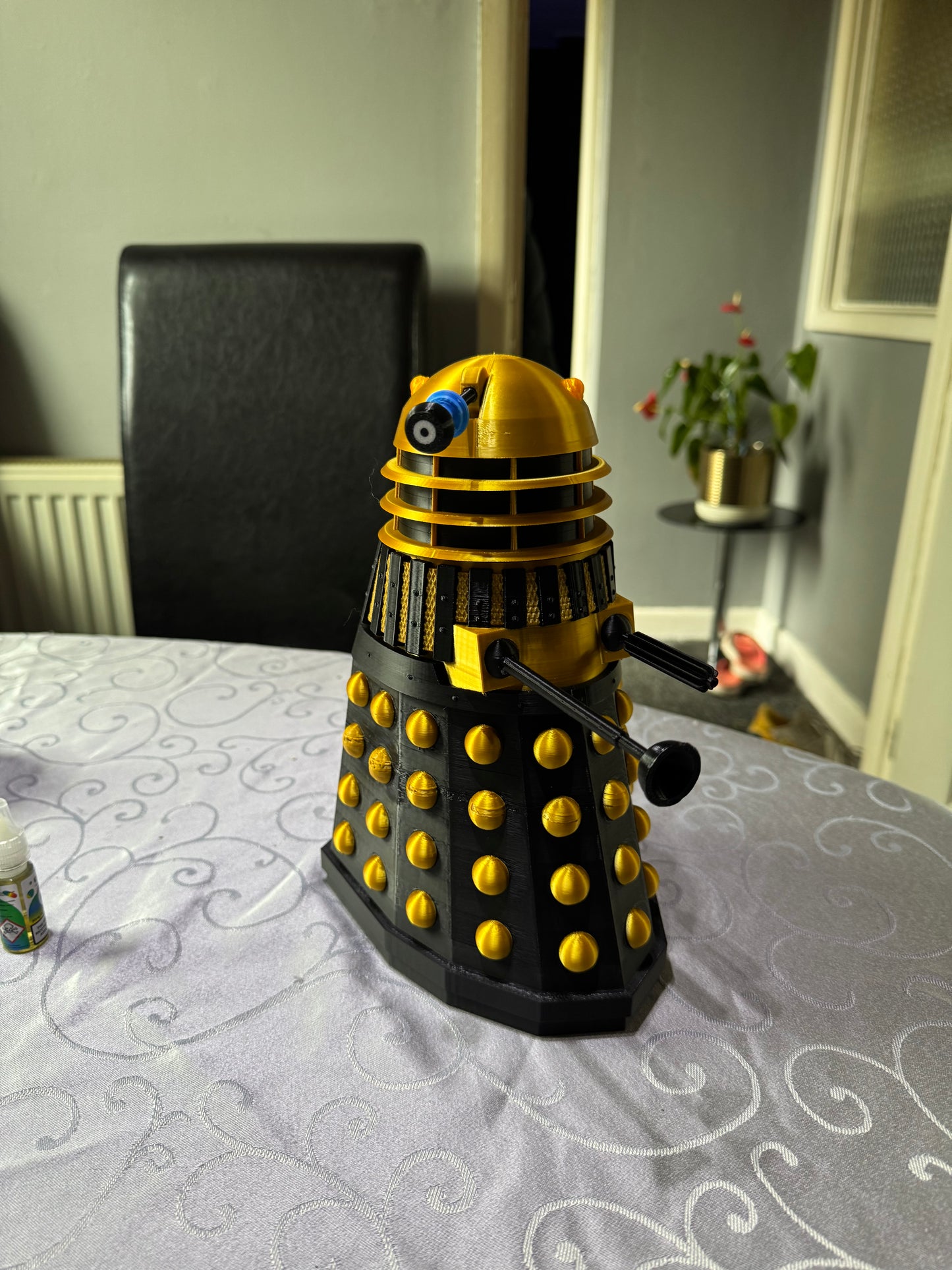 Large master dalek