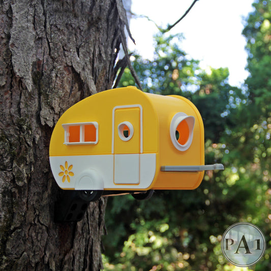 caravan birdhouse